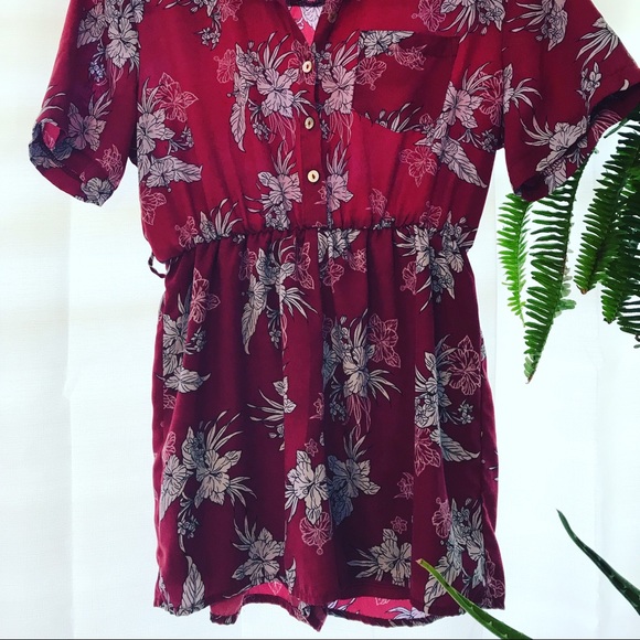 KIMCHI brand floral romper from Urban Outfitters - Picture 2 of 2